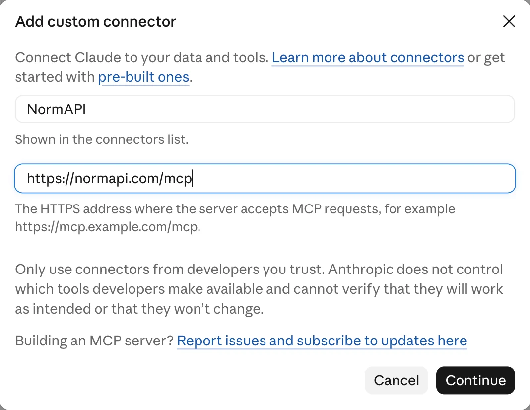 Claudes Dialog „Add custom connector“ mit dem Namen NormAPI und der Adresse https://normapi.com/mcp